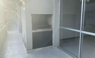 VENTA OPORTUNIDAD DEPARTAMENTO DUPLEX PILAR COCHERA PILETA PARRILLA