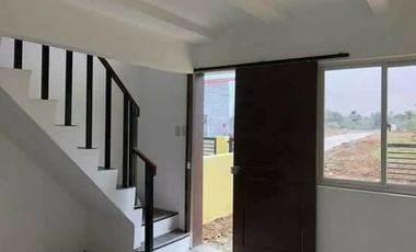 READY FOR OCCUPANCY TOWNHOUSE!!
