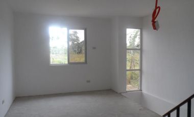 READY FOR OCCUPANCY TOWNHOUSE!!