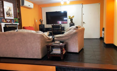 Imponente Propiedad 5 Dormitorios 3 Baños 4 Cocheras merlo Se aceptan Permutas de Propiedades