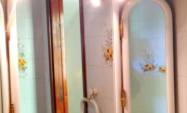 ¡REBAJADO! AMPLIO CHALET  DE 5 AMBIENTES - TOMA PERMUTA menor valor 30%