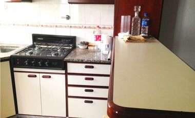¡REBAJADO! AMPLIO CHALET  DE 5 AMBIENTES - TOMA PERMUTA menor valor 30%