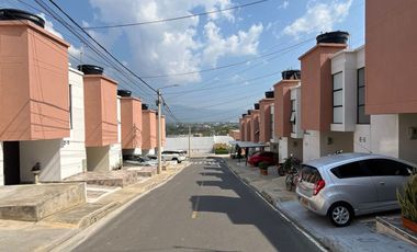 casa en venta en villa del rosario. Cod V3421