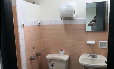 Venta de Propiedad Comercial en Villa Cáceres, Ave. La Paz