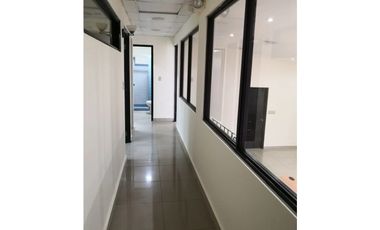 Venta de Propiedad Comercial en Villa Cáceres, Ave. La Paz