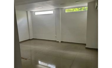 Venta de Propiedad Comercial en Villa Cáceres, Ave. La Paz