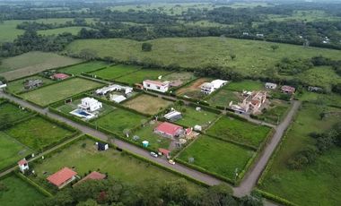 lote en venta en vereda los medios. Cod V1080048