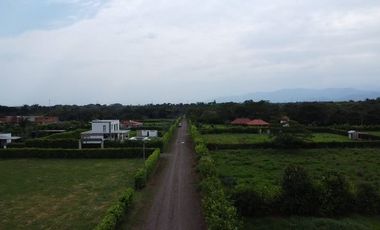 lote en venta en vereda los medios. Cod V1080048