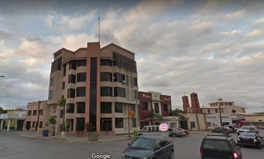 OFICINA EN VENTA CENTRO DE ANAHUAC, NUEVO LEON (FRENTE A LA PLAZA)
