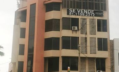 OFICINA EN VENTA CENTRO DE ANAHUAC, NUEVO LEON (FRENTE A LA PLAZA)