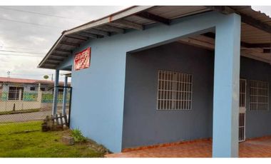VENDO CASA EN BRISAS DE ARRAIJAN    R3