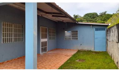 VENDO CASA EN BRISAS DE ARRAIJAN    R3
