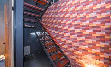 Rumah 3 Lt dekat Pintu Tol Kukusan Siap Huni Dibantu KPR J-46477