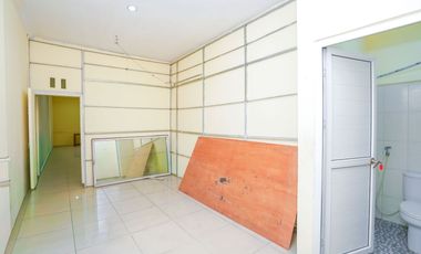 Rumah 3 Lt dekat Pintu Tol Kukusan Siap Huni Dibantu KPR J-46477