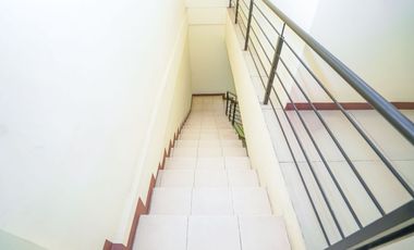 Rumah 3 Lt dekat Pintu Tol Kukusan Siap Huni Dibantu KPR J-46477