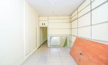 Rumah 3 Lt dekat Pintu Tol Kukusan Siap Huni Dibantu KPR J-46477