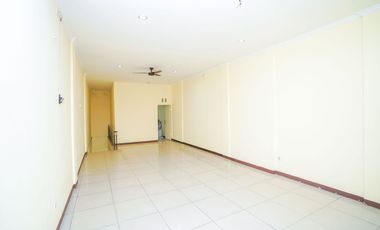 Rumah 3 Lt dekat Pintu Tol Kukusan Siap Huni Dibantu KPR J-46477