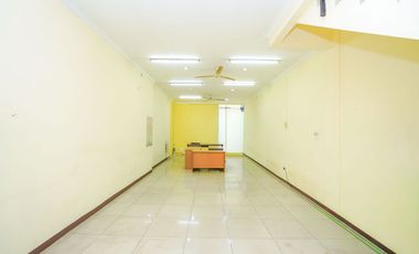 Rumah 3 Lt dekat Pintu Tol Kukusan Siap Huni Dibantu KPR J-46477