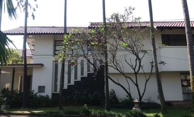 5BR Balinese-style Compound With large gardens at Lebak Bulus