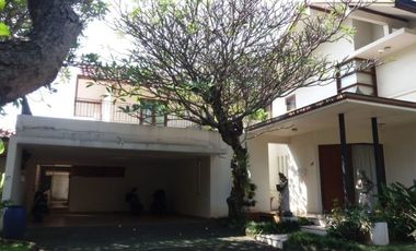 5BR Balinese-style Compound With large gardens at Lebak Bulus