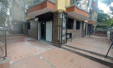 LOCAL COMERCIAL EN ARRIENDO UBICADO EN LAURELES SECTOR SURAMERICA