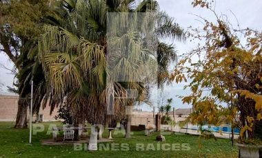 QUINTA CON QUINCHO Y PISCINA, CASA 4 AMBIENTES Y CASA DE CASEROS. PONTEVEDRA, MERLO. ZONA OESTE. BUENOS AIRES