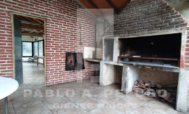 QUINTA CON QUINCHO Y PISCINA, CASA 4 AMBIENTES Y CASA DE CASEROS. PONTEVEDRA, MERLO. ZONA OESTE. BUENOS AIRES