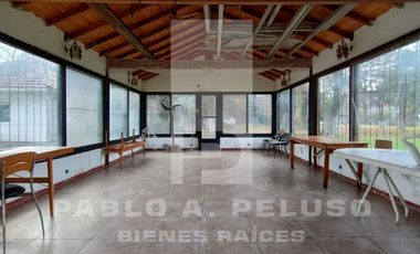 QUINTA CON QUINCHO Y PISCINA, CASA 4 AMBIENTES Y CASA DE CASEROS. PONTEVEDRA, MERLO. ZONA OESTE. BUENOS AIRES