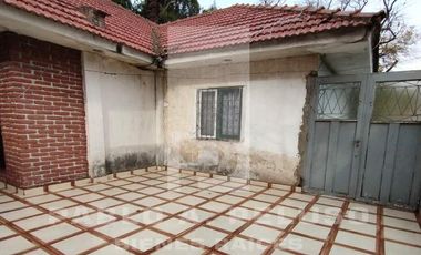 QUINTA CON QUINCHO Y PISCINA, CASA 4 AMBIENTES Y CASA DE CASEROS. PONTEVEDRA, MERLO. ZONA OESTE. BUENOS AIRES