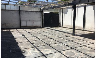 HERMOSA CASA EN CASTELAR NORTE