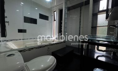 casa en arriendo/venta en el tesoro. Cod A66447