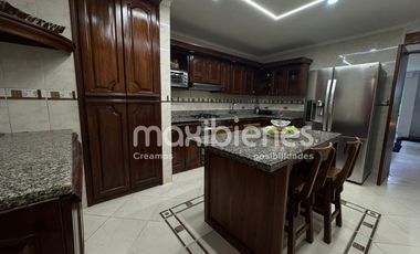 casa en arriendo/venta en el tesoro. Cod A66447