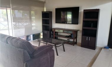 CASA DE PLAYA CON PISCINA PRIVADA POR TEMPORADAS