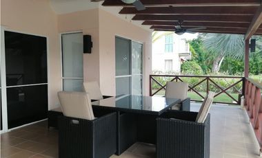 CASA DE PLAYA CON PISCINA PRIVADA POR TEMPORADAS