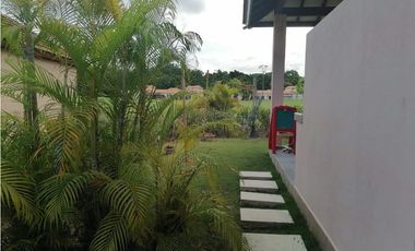 CASA DE PLAYA CON PISCINA PRIVADA POR TEMPORADAS