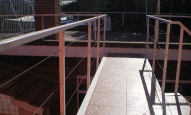 MONOAMBIENTE EN 1º JUNTA AL 1000