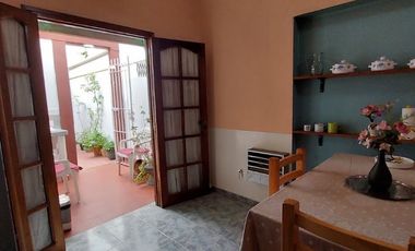 Casa con Departamento en venta en Quilmes Oeste Centro