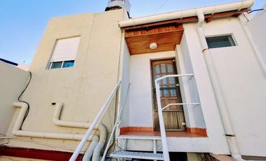 Casa con Departamento en venta en Quilmes Oeste Centro