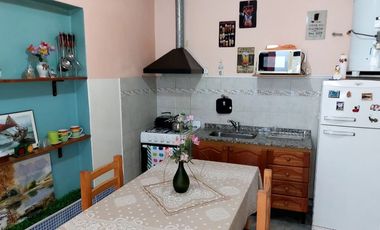 Casa con Departamento en venta en Quilmes Oeste Centro