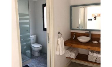 VENTA HERMOSA CASA CON VISTA A LA SIERRA