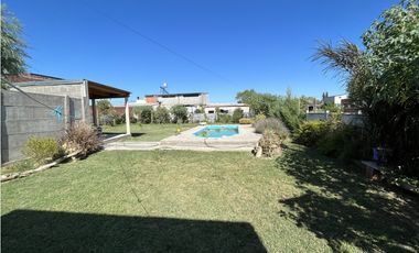 Vendo Casa con pileta en San Justo, Entre Ríos.
