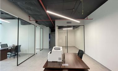 Sea Confiable Vende oficina en Tower Financial Center Calle 50