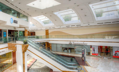 LOCAL COMERCIAL EN RENTA EN INTERLOMAS, PLAZA VICTORIA