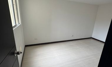 apartamento en arriendo en la prosperidad - madrid - cundinamarca. Cod A121603