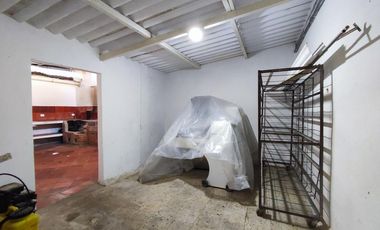 casa en venta en once de noviembre. Cod V26538