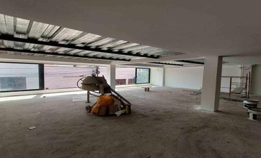 EDIFICIO EN ARRIENDO EN EL CENTRO/MANIZALES