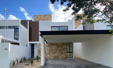 Casa residencial en venta en Temozón Norte, Mérida