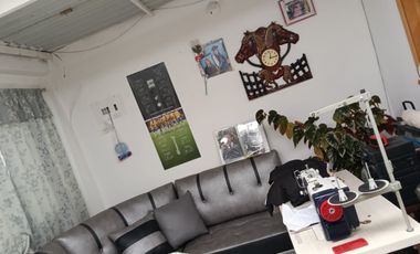 casa en arriendo en santa ines. Cod A7125205