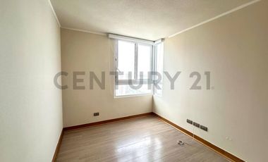 Amplio Departamento en Arriendo Primera Línea