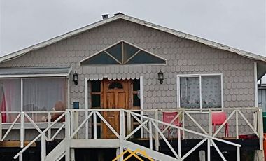 Casa en venta de 5 dorm. en Ancud